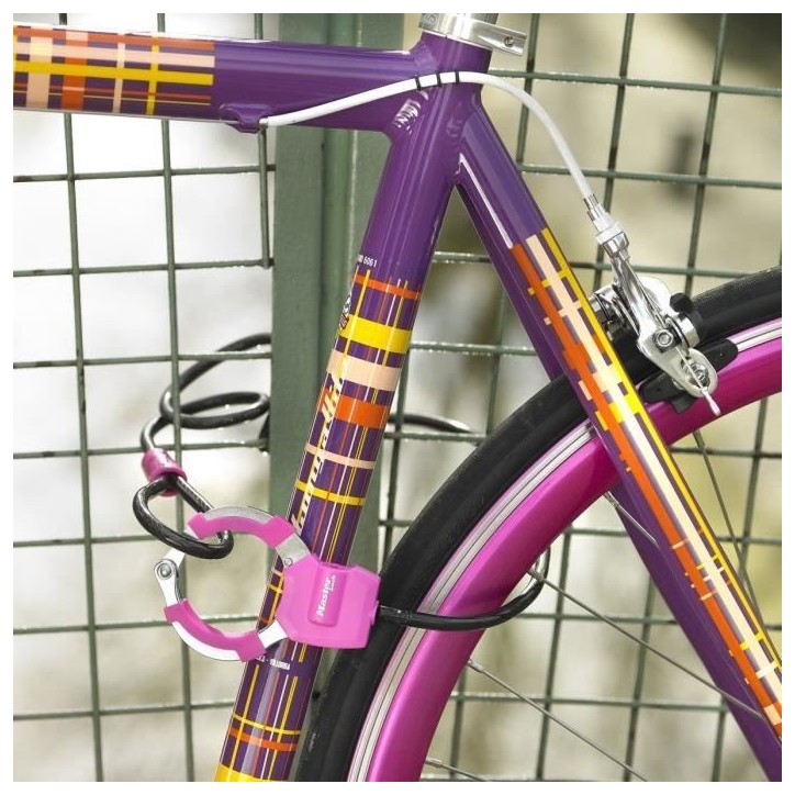 Antivol a Clé avec Menotte - Master Lock 8275EURDPRO - 1m - Idéal pour trottinettes - Noir Antivol a Clé avec Menotte - Master Lock 8275EURDPRO - 1m - Idéal pour trottinettes - Noir