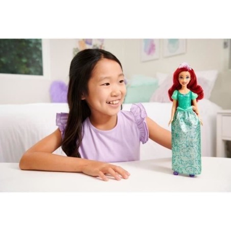 Ariel Poupée 29 cm, Mattel Poupée Disney Princesses habillage et accessoires HLW10