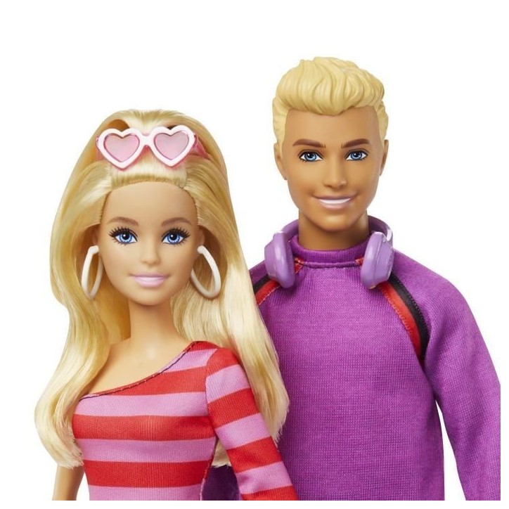 Barbie-Fashionistas-Coffret poupées et accessoires patins a roulettes HXK90 Barbie-Fashionistas-Coffret poupées et accessoires patins a roulettes HXK90