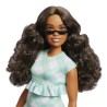Barbie - Poupée Barbie Fashionistas Robe Vert Menthe avec lunettes -