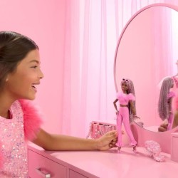 Barbie-Deluxe Style-Poupée Barbie a Combinaison Rose Tissu Doux - 4 a