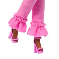 Barbie-Deluxe Style-Poupée Barbie a Combinaison Rose Tissu Doux - 4 a