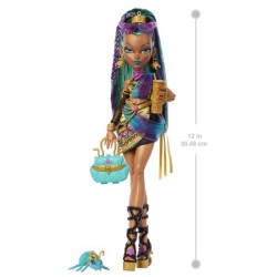 Monster High - Poupée Nefera De Nile - Avec Lavish et 7 accessoires