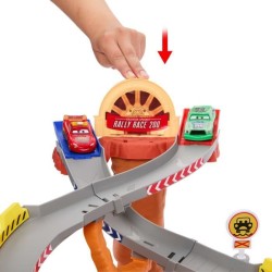 Cars - Piste de Course Rescue Road - Coffret de quatre véhicules - Di