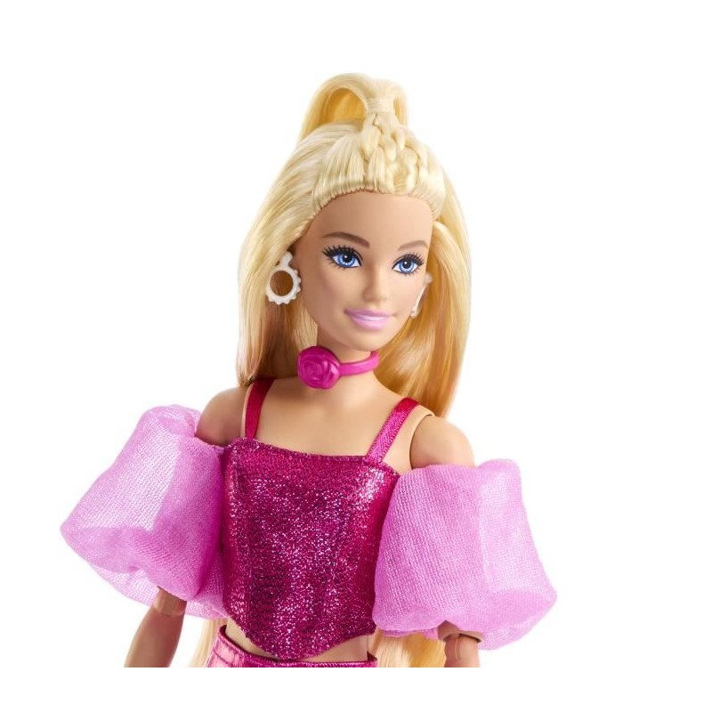 Barbie - Poupée Deluxe Style - Tenue rose métallisé et cheveux blon Barbie - Poupée Deluxe Style - Tenue rose métallisé et cheveux blon