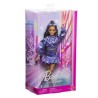 Barbie - Poupée Deluxe Style - Haut et jupe bleu métallisé - Brune