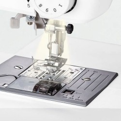 Machine a Coudre Numérique - MEDION - SD 36 - 38W - 270 Points - 700
