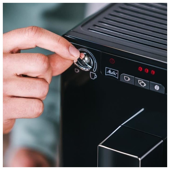 Machine a café broyeur a grain - Melitta - Solo - Noir Machine a café broyeur a grain - Melitta - Solo - Noir