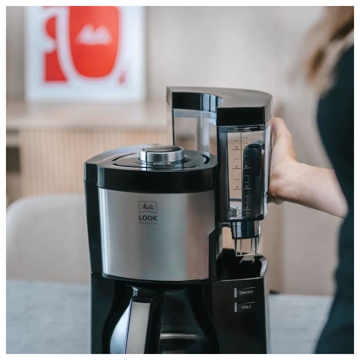 Cafetiere filtre MELITTA 1025-06 Look V Perfection - noir Cafetiere filtre MELITTA 1025-06 Look V Perfection - noir