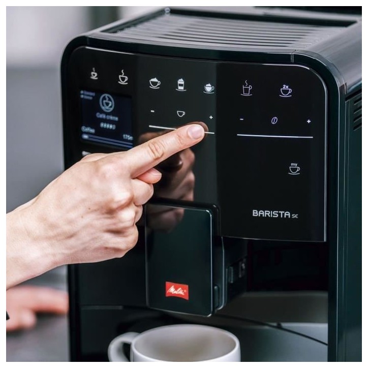 Machine a café automatique avec broyeur - MELITTA - Barista SE F830-003 - 1450 W - Noir Machine a café automatique avec broyeur - MELITTA - Barista SE F830-003 - 1450 W - Noir