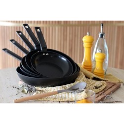 Poele - MENASTYL - 6020635 - En aluminium forgé - 20 cm - Noir - Tous