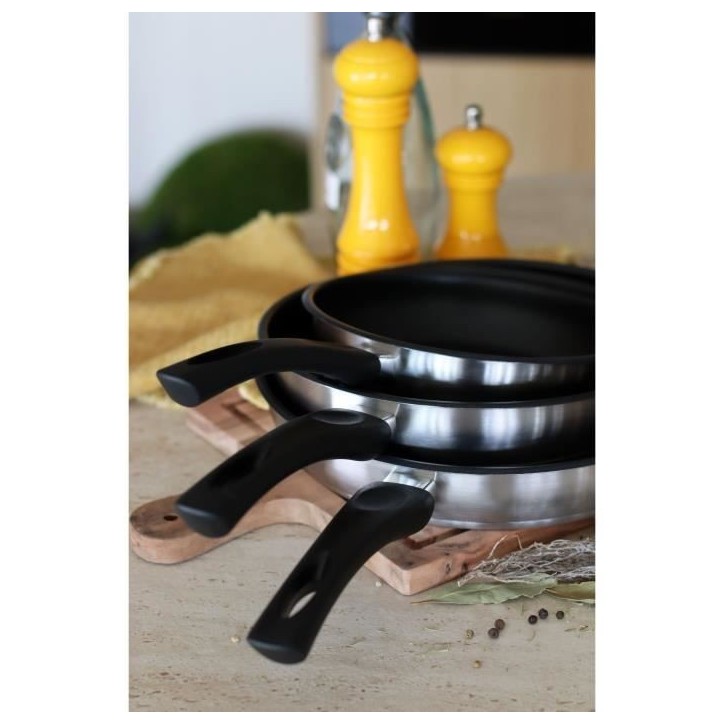 Poele - MENASTYL - 6020244 - En acier inoxydable - 20 cm - Tous feux dont induction