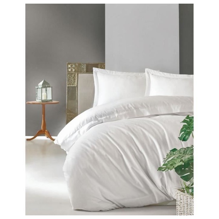 Parure de lit - 1 housse de couette 220 x 240 cm + 2 taies d'oreiller 60 x 60 cm - Satiné 100% coton - Blanc Parure de lit - 1 housse de couette 220 x 240 cm + 2 taies d'oreiller 60 x 60 cm - Satiné 100% coton - Blanc