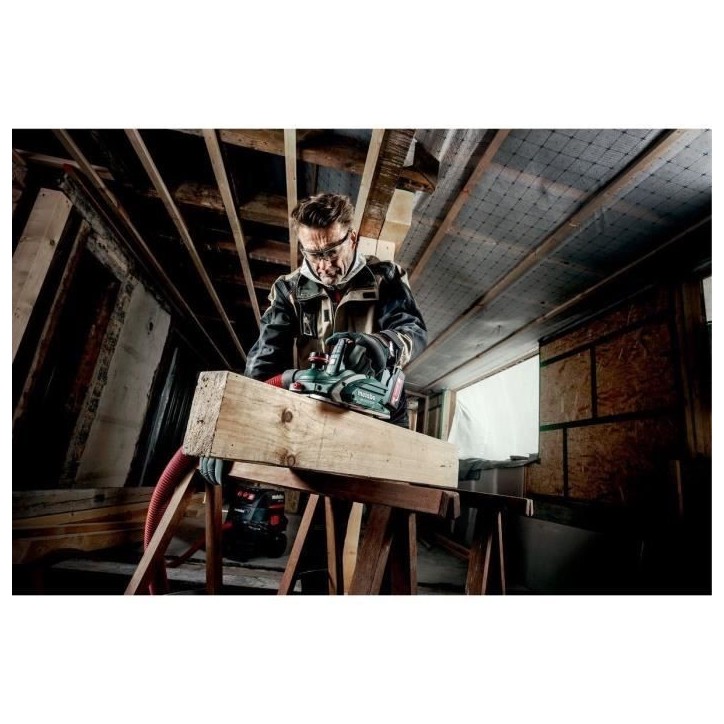 Rabot sans fil - METABO - HO 18 LTX 20-82 - 18 V - Carton Rabot sans fil - METABO - HO 18 LTX 20-82 - 18 V - Carton