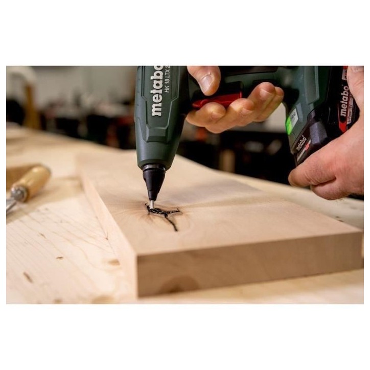 Pistolet a colle chaud sans fil - METABO - HK 18 LTX 20 - 18 V - MetaBOX 145 Pistolet a colle chaud sans fil - METABO - HK 18 LTX 20 - 18 V - MetaBOX 145