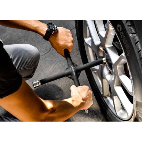 Clé en croix démonte-roue - MICHELIN - 17/19/21mm et carré 1/2 - Renforcée - Revetement mousse antiglisse - Acier inoxydable