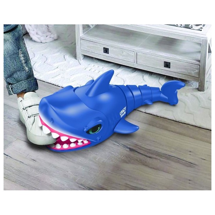 RC Shark - Crazy Shark télécommandé avec effets sonores RC Shark - Crazy Shark télécommandé avec effets sonores