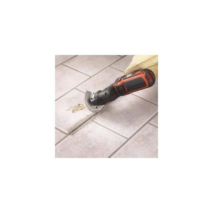 Tete d'outil oscillatoire Multievo BLACK+DECKER - MTOS4-XJ - avec 11 accessoires Tete d'outil oscillatoire Multievo BLACK+DECKER - MTOS4-XJ - avec 11 accessoires
