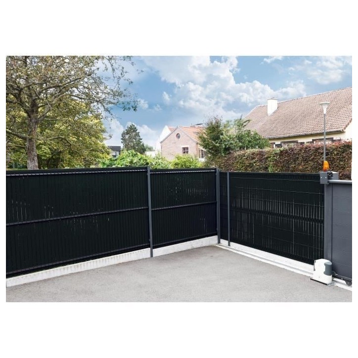 Kit lamelles brise-vue - NATURE - Pour panneau de clôture rigide - Occultant 4/5 - 1,225 x 2,50 m - Noir Kit lamelles brise-vue - NATURE - Pour panneau de clôture rigide - Occultant 4/5 - 1,225 x 2,50 m - Noir