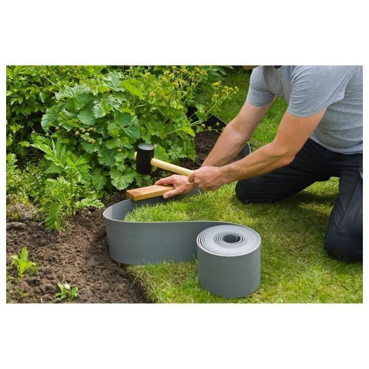 Bordure de jardin en polypropylene NATURE - Epaisseur 3 mm - H 15 cm x 10 m - Gris Bordure de jardin en polypropylene NATURE - Epaisseur 3 mm - H 15 cm x 10 m - Gris