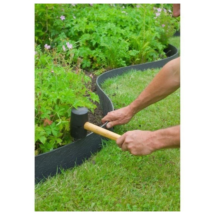 Nature Bordure de jardin 0,12x12 m 5 mm noir 446388