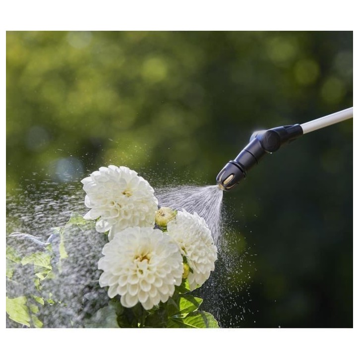 GARDENA Pulvérisateur a pression préalable Plus – Contenance réservoir 5L – Longueur tuyau 150cm – Pression max 3 bar GARDENA Pulvérisateur a pression préalable Plus – Contenance réservoir 5L – Longueur tuyau 150cm – Pression max 3 bar
