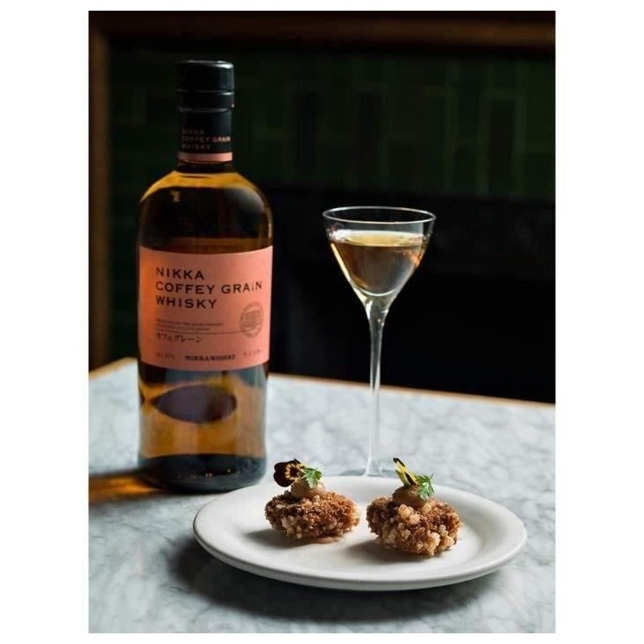 Nikka Coffey Grain Etuis 70 cl Nikka Coffey Grain Etuis 70 cl