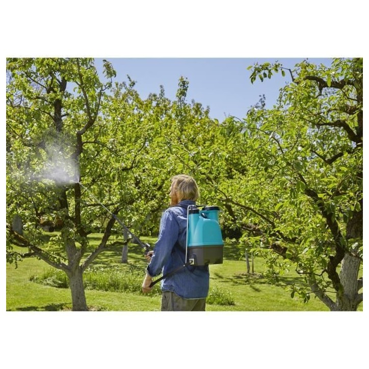Pulvérisateur dorsal GARDENA 12L avec lance télescopique et filtre intégré Pulvérisateur dorsal GARDENA 12L avec lance télescopique et filtre intégré