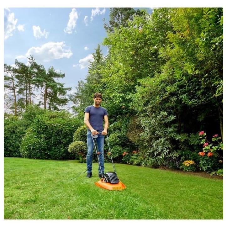 Tondeuse électrique sur coussin filaire - BLACK&DECKER - BEMWH551-QS - 1200W - 30cm de coupe Tondeuse électrique sur coussin filaire - BLACK&DECKER - BEMWH551-QS - 1200W - 30cm de coupe