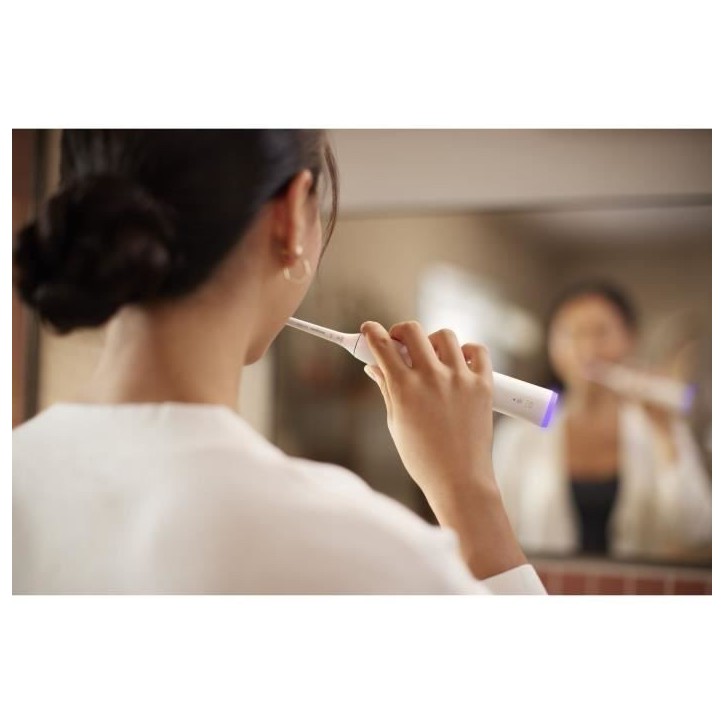 Brosse a dents - PHILIPS - HX7410/02 - Sonicare - Serie 6500 - Blanc - Eléctrique Brosse a dents - PHILIPS - HX7410/02 - Sonicare - Serie 6500 - Blanc - Eléctrique