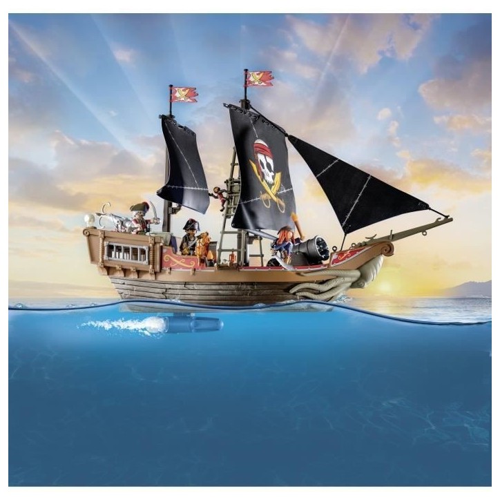 PLAYMOBIL 71530 Bateau pirates, 137 pieces dont 3 personnages et 4 animaux, Les Pirates, Jeu de rôle créatif, Des 4 ans