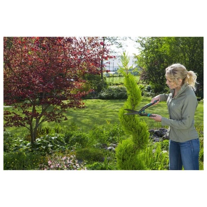 GARDENA Cisaille a haies PrecisionCut – Lames droites 180mm – Revetement anti-adhérence – Poignées ergo – Garantie 25