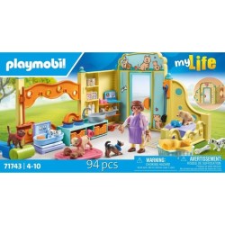 PLAYMOBIL 71743 Centre de soin canin avec 8 chiens et soigneur, My Lif