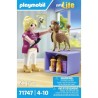 PLAYMOBIL 71747 Toiletteuse avec caniche et accessoires, My Life, 23 p