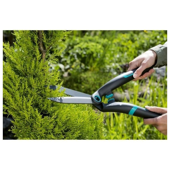 GARDENA Cisaille a haies PrecisionCut – Lames droites 180mm – Revetement anti-adhérence – Poignées ergo – Garantie 25