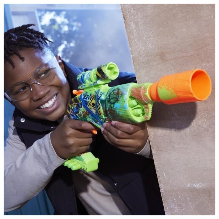 Nerf Zombie Driller, Blaster a fléchettes, cylindre rotatif, Des 8 ans Nerf Zombie Driller, Blaster a fléchettes, cylindre rotatif, Des 8 ans