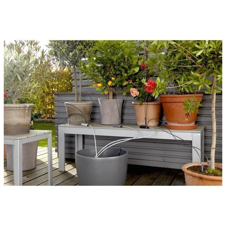Arrosoir automatique de vacances - GARDENA - Kit complet pour arrosage - Capacité max 36 plantes - Programmable