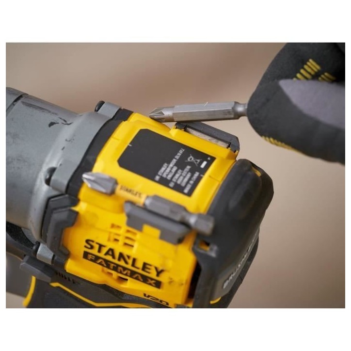 Visseuse a impact sans fil - 18V - Stanley Fatmax - Brushless - SFMCF830B-XJ - Sans batterie