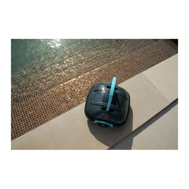 Robot de piscine - Bestway - Platy - Autonome - nettoyage fond plat - 18m² max Robot de piscine - Bestway - Platy - Autonome - nettoyage fond plat - 18m² max