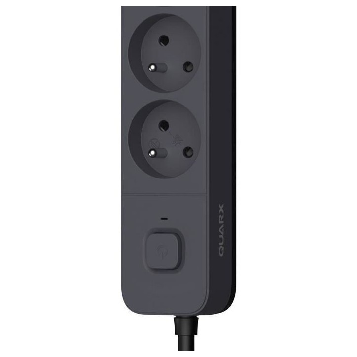 Multiprise - QUARX - 4 prises - Avec 3 ports USB, câble 1,5m Multiprise - QUARX - 4 prises - Avec 3 ports USB, câble 1,5m