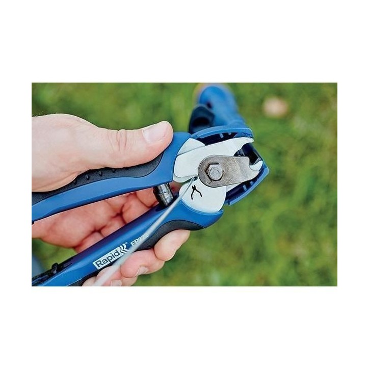 RAPID - FP222 - Pince grillage avec chargeur pour agrafes VR22, pose de clôture - Blister - (23468100)