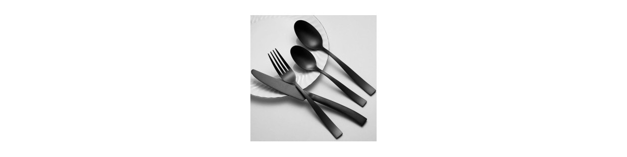 MENAGERE - SERVICE COMPLET DE COUVERTS